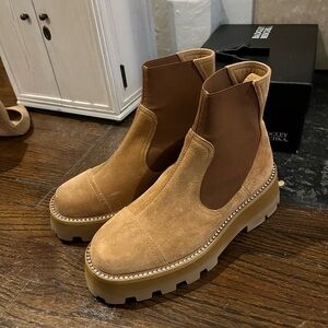 Jimmy Choo Chelsea boot Size 36 suede crystal